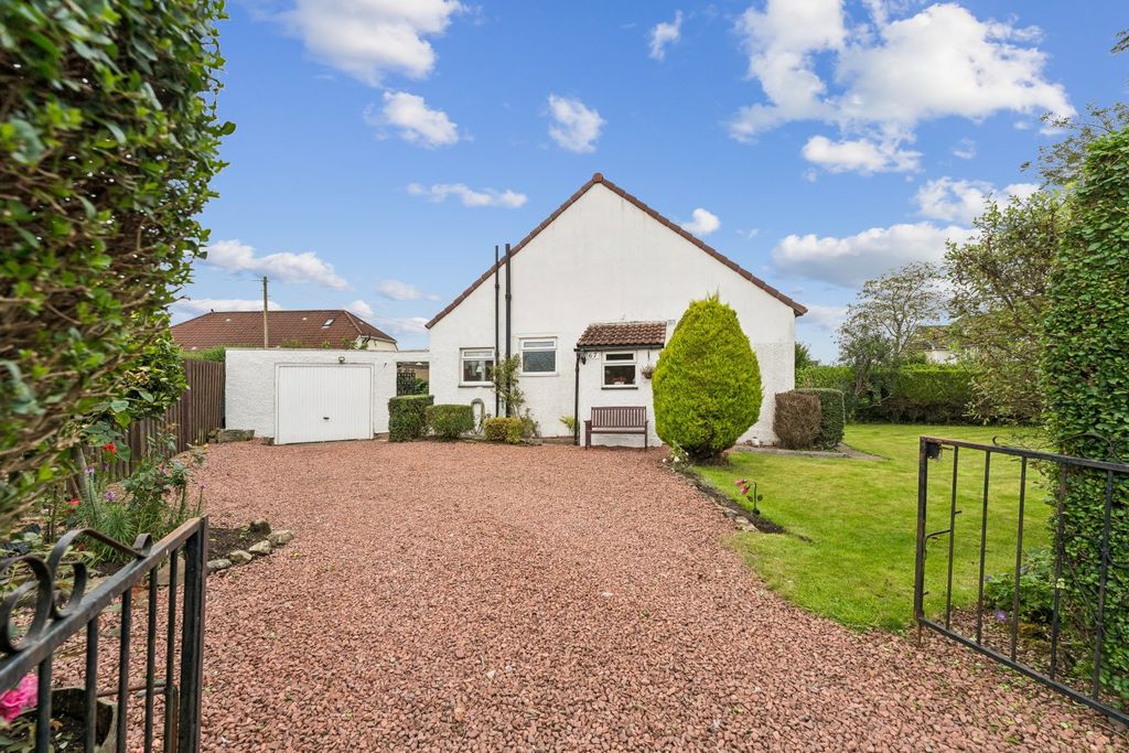 Property photo 1 of 27 Picture No. 25