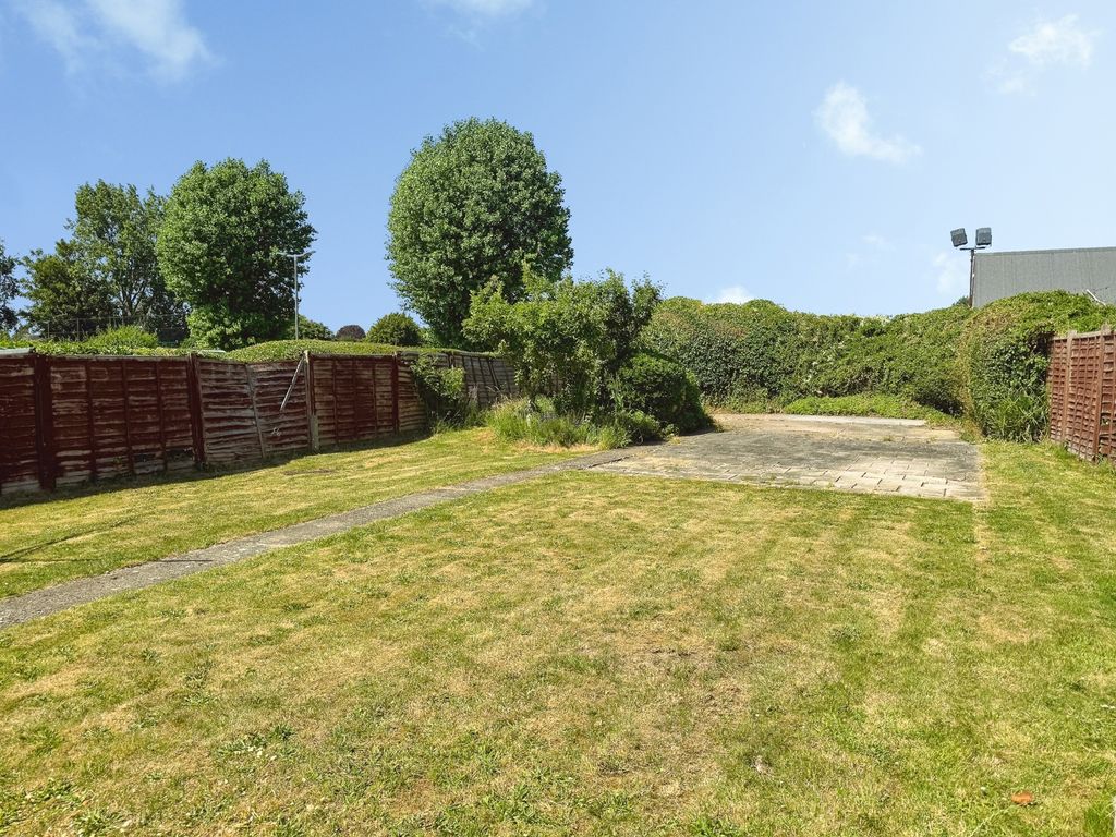 Property photo 2 of 25 Pbox-Img.Jpg