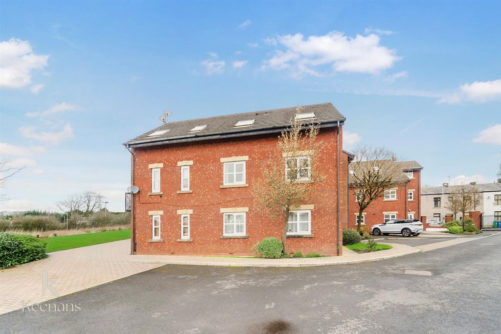 Property photo 1 of 26 Dsc00105.Jpg