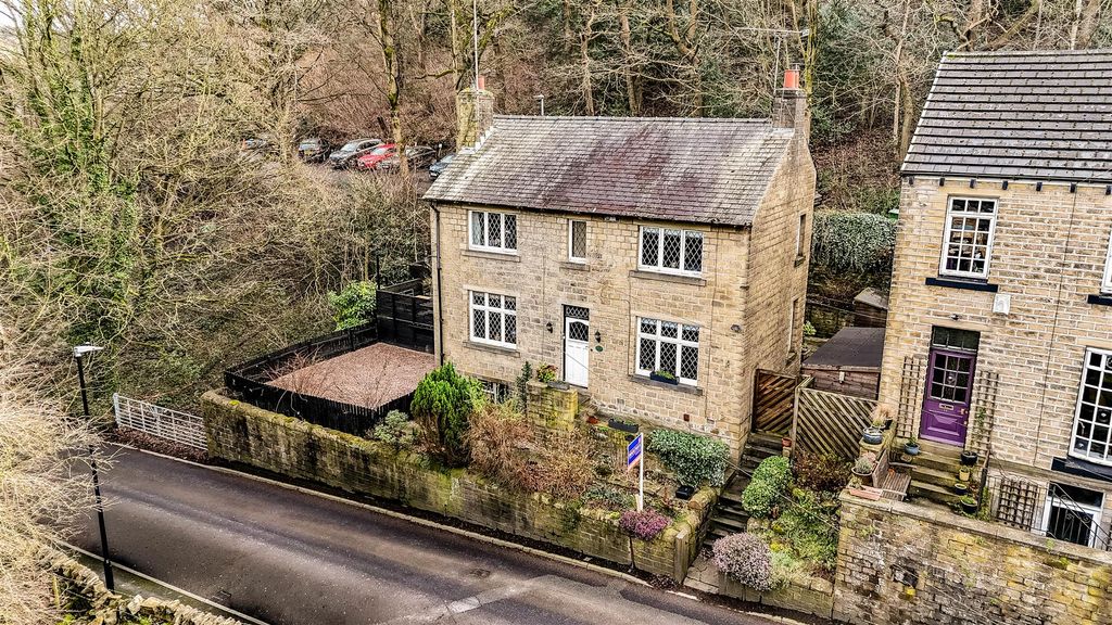 Property photo 1 of 58 16Arhudds-170226-1.Jpg