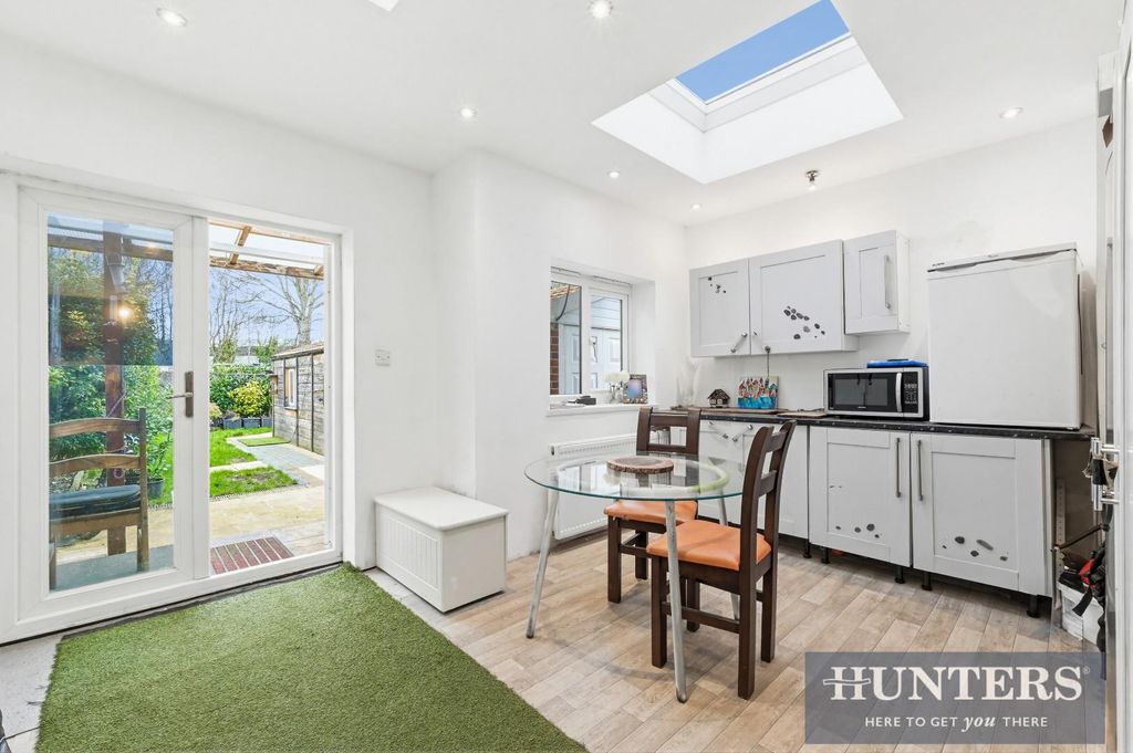 Property photo 1 of 13 Curtis Road, -15-2.Jpg