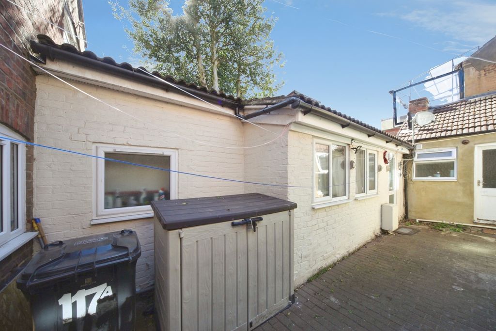 Property photo 2 of 8 Pbox-Img.Jpg