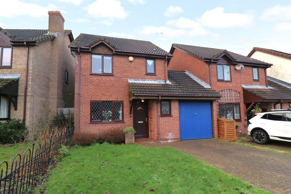 Property photo 1 of 13