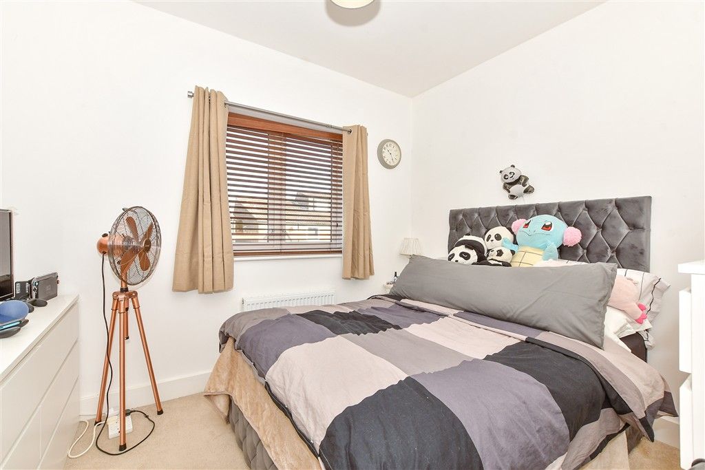 Property photo 2 of 11 Bedroom 2
