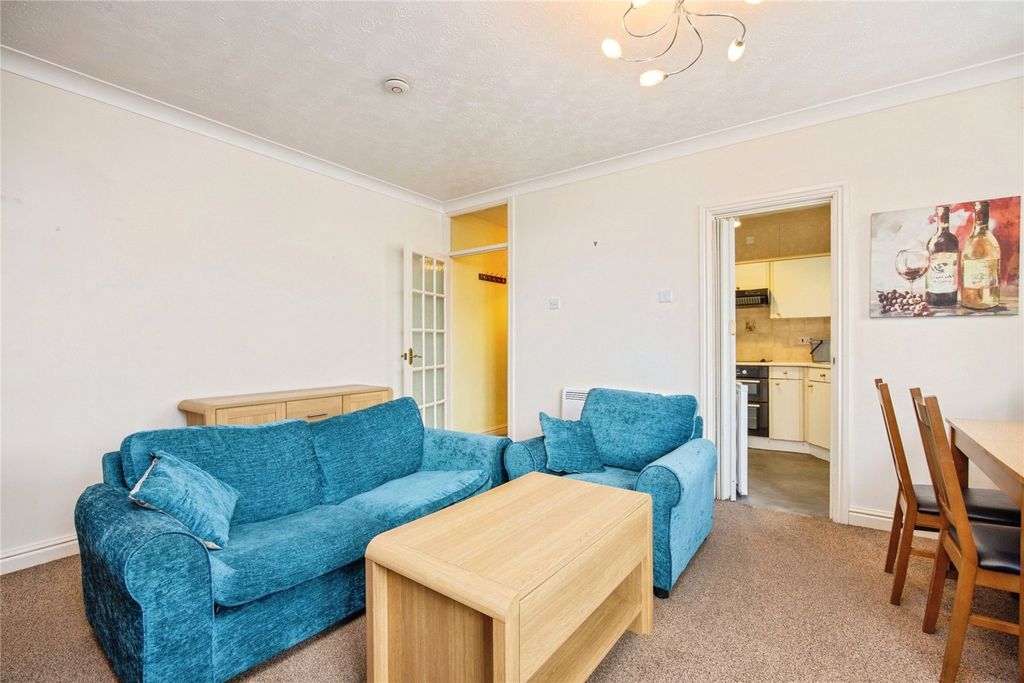 Property photo 3 of 12 Picture No. 07