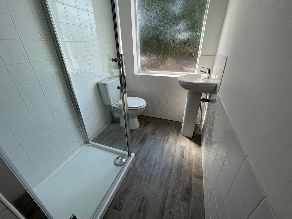 Property photo 3 of 3