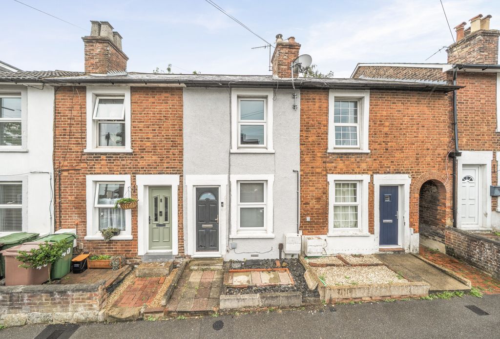 Property photo 1 of 12 1471257-1-6A438Ad...