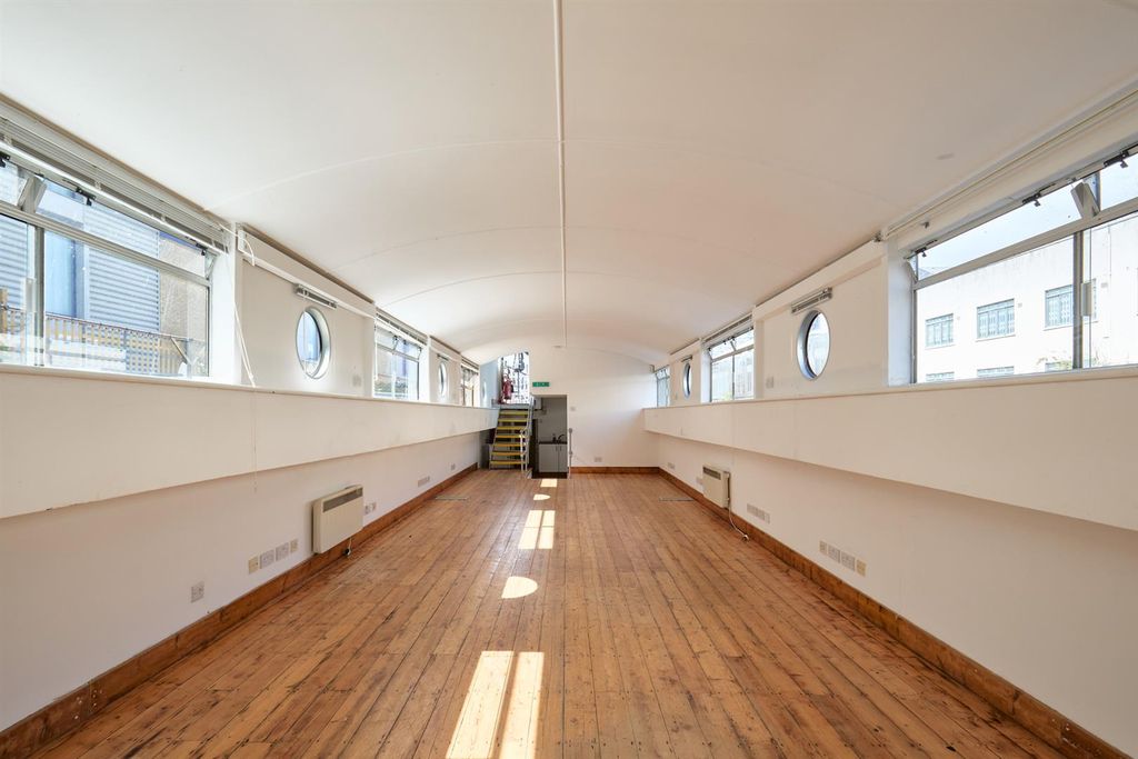 Property photo 2 of 19 2V1A7440.Jpg