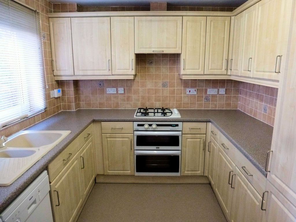 Property photo 3 of 9