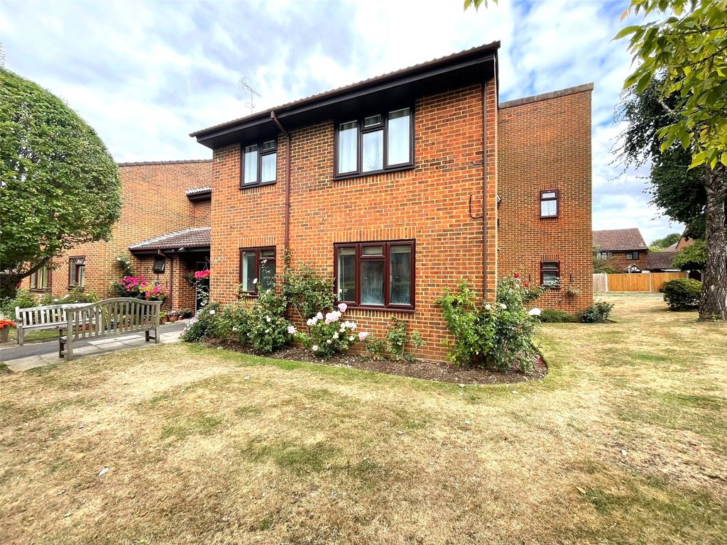 Property photo 1 of 9 Picture No. 21