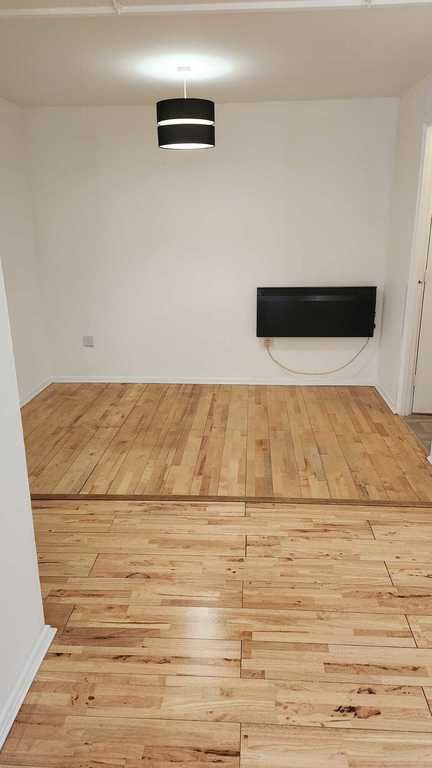 Property photo 2 of 9 Studio Room