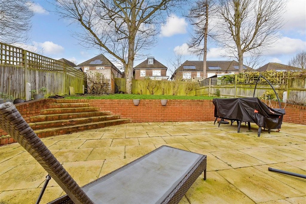 Property photo 3 of 19 Patio / Decking