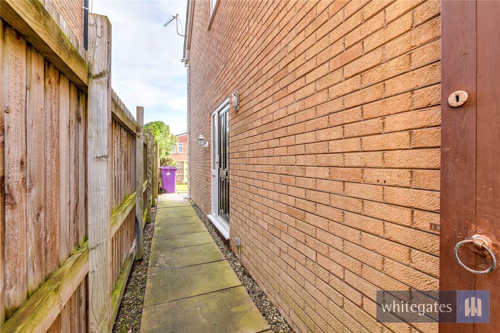 Property photo 2 of 29 Picture No. 02