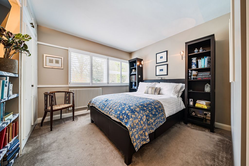 Property photo 3 of 20 1429027-17-69B294...