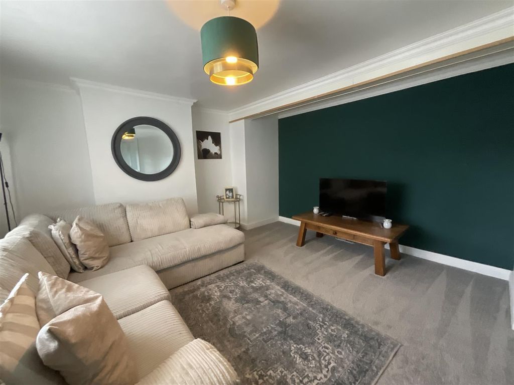 Property photo 2 of 16 Tre7.Jpg