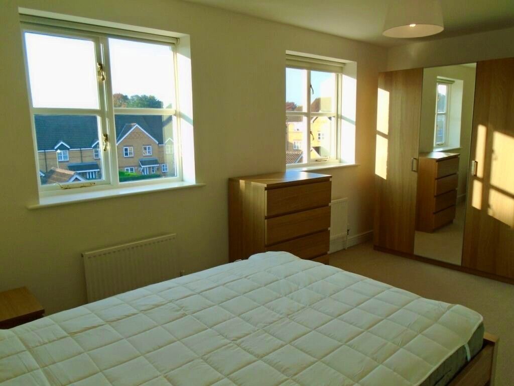 Property photo 3 of 12