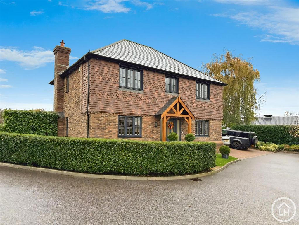 Property photo 1 of 41 External