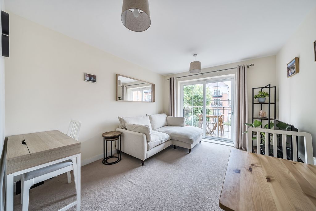 Property photo 3 of 14 Reception Room