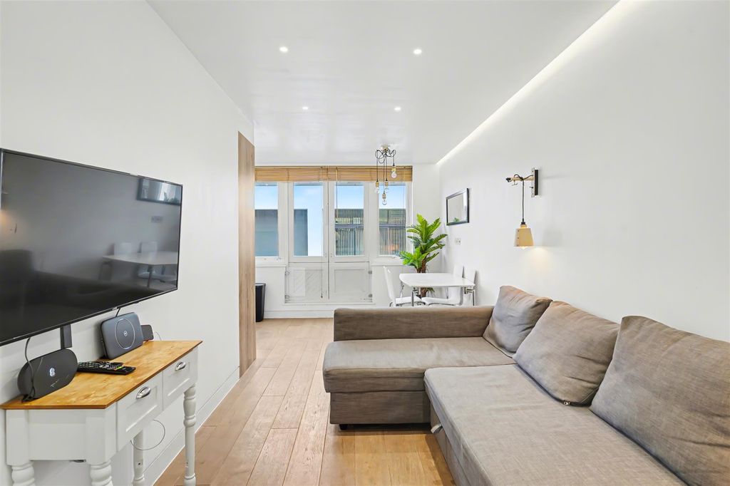 Property photo 1 of 10 1.Jpg