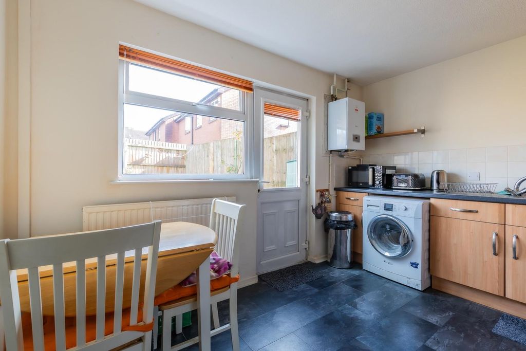 Property photo 2 of 15 52 (1 Of 15).Jpg