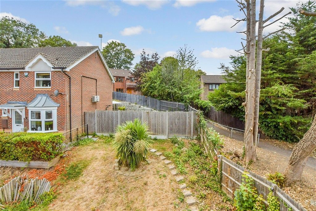 Property photo 1 of 5 Front