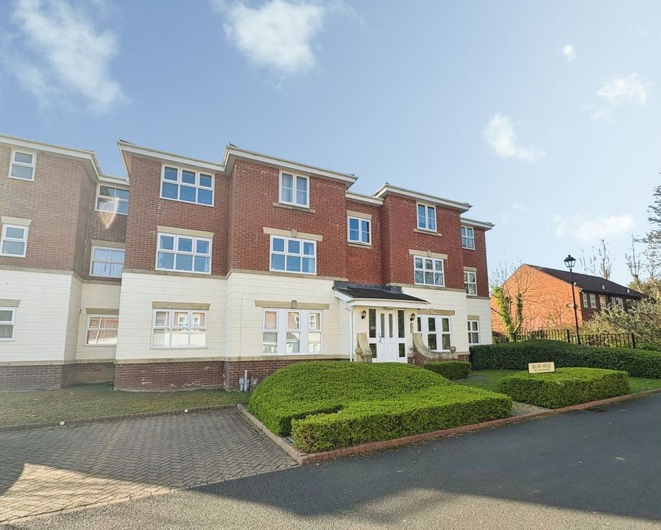 Property photo 1 of 8 Photo 3