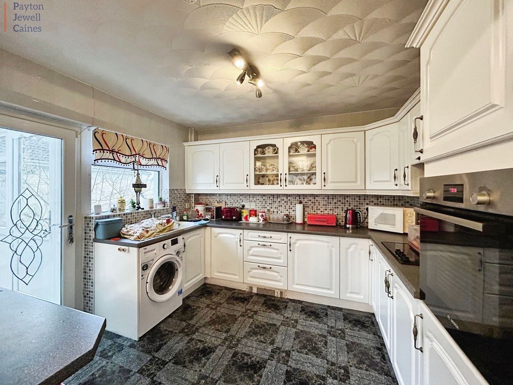 Property photo 3 of 20 Not Specified