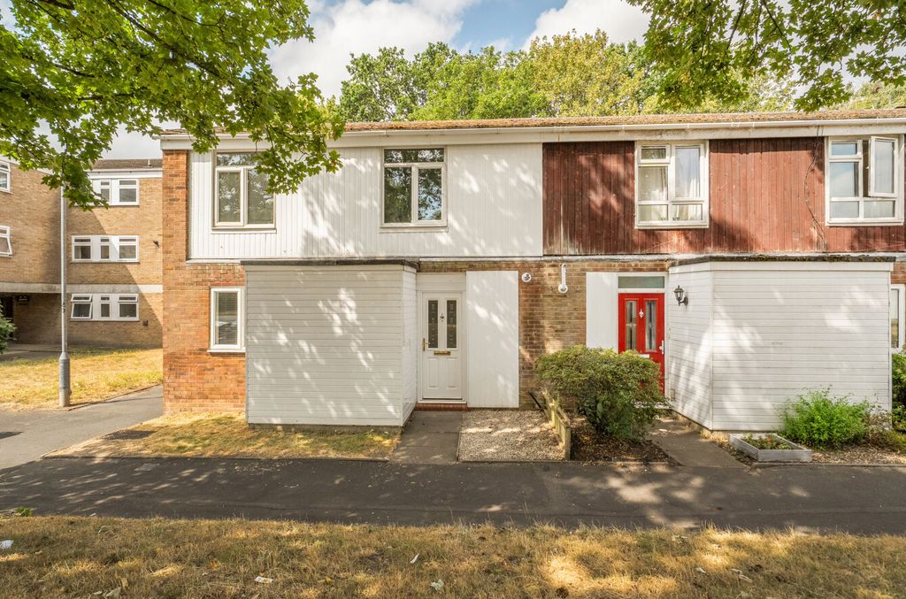 Property photo 1 of 14 1494400-20-6A575d...