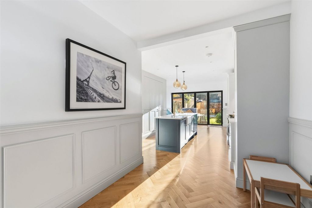 Property photo 2 of 24 Picture No. 02