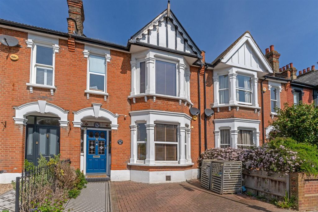 Property photo 1 of 16