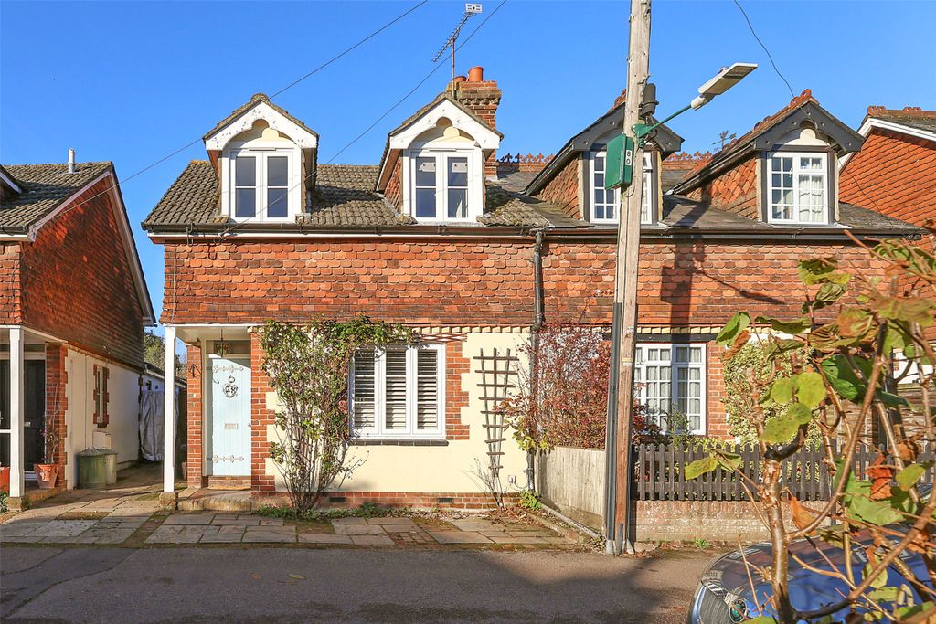 Property photo 1 of 19 Picture No. 27