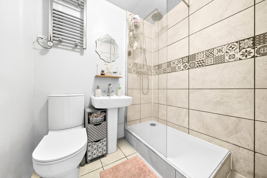 Property photo 3 of 13 Photo 10