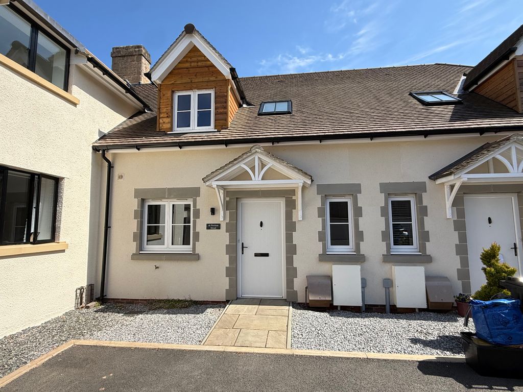 Property photo 1 of 5