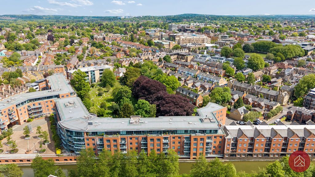 Additional image 12 of 2 bed flat for saleWalton Well Road, Oxford City OX2