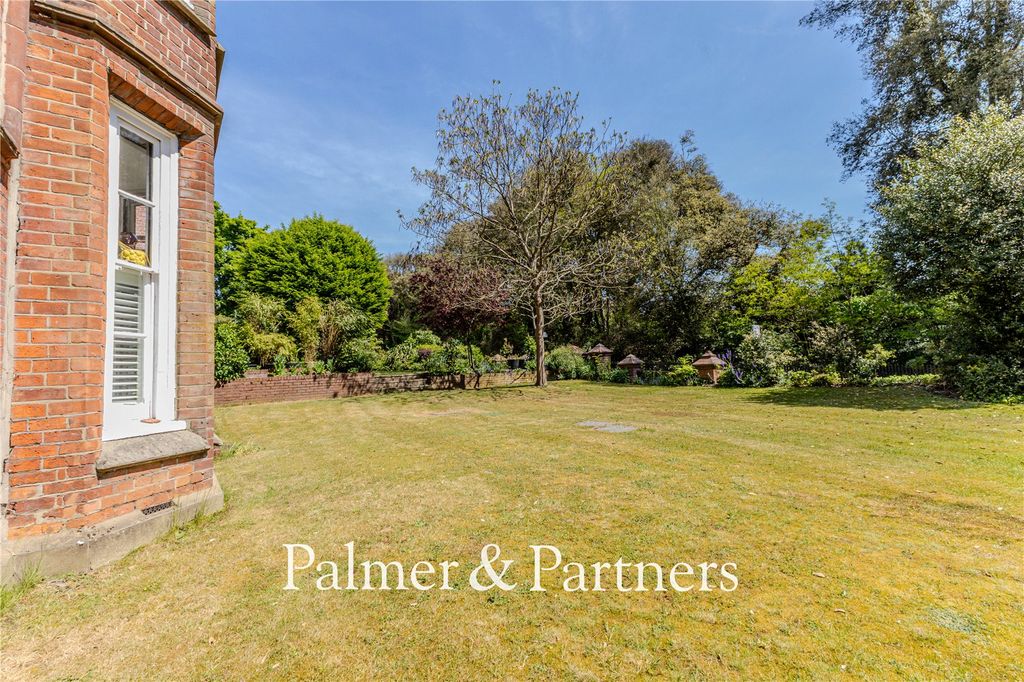 Additional image 20 of 3 bed flat for saleHenley Road, Ipswich, Suffolk IP1