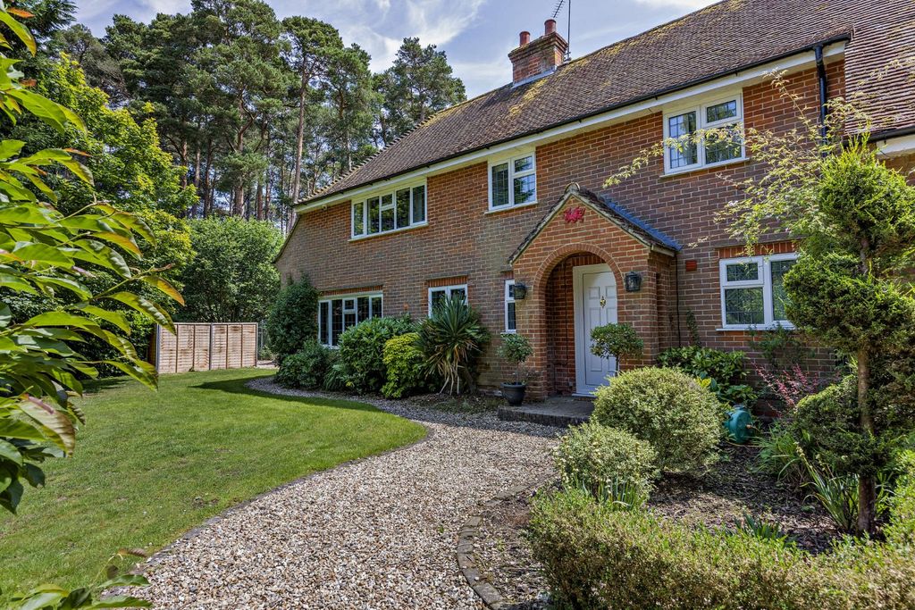 Property photo 2 of 27 Picture No. 78