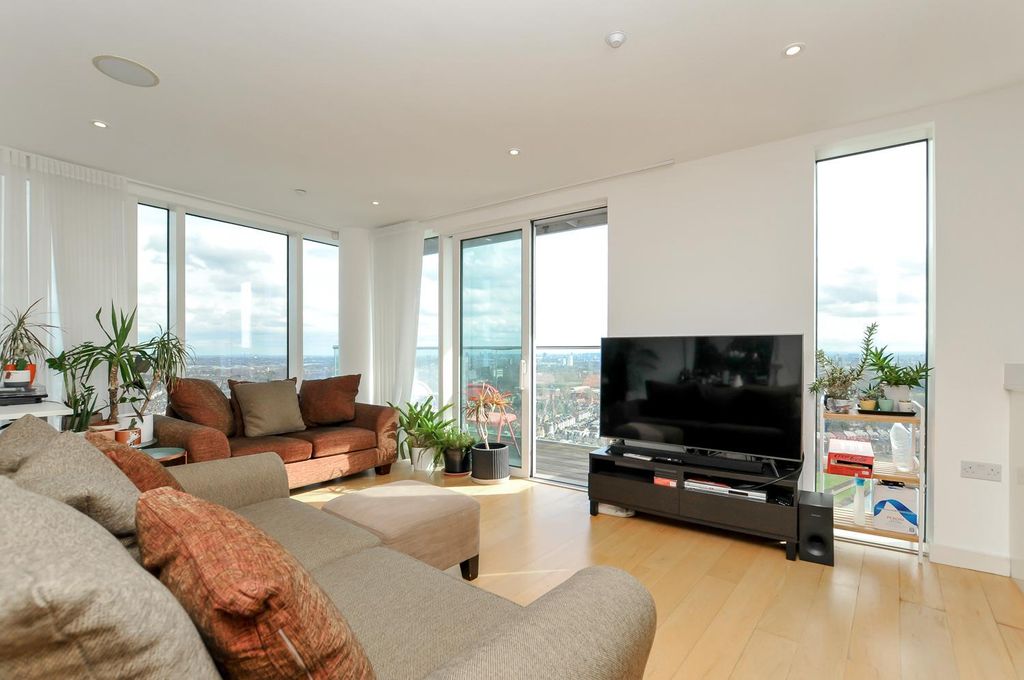 Property photo 2 of 21 1A.Jpg