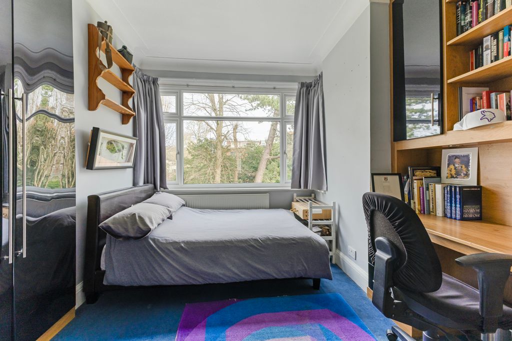 Additional image 16 of 5 bed detached house for saleLake View, Edgware HA8