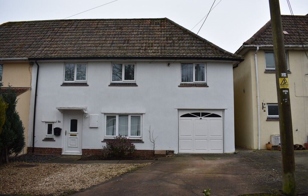 Property photo 1 of 10 Front External