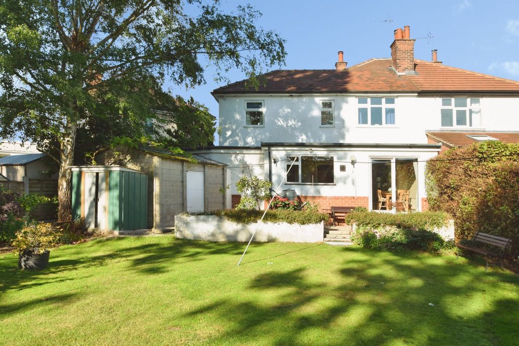 Property photo 2 of 17