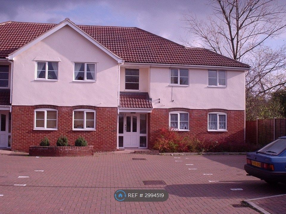Property photo 2 of 11 Exterior View
