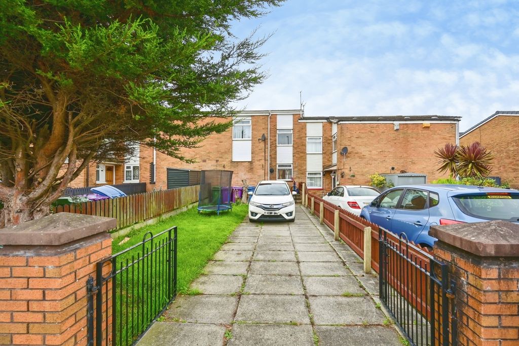 Property photo 1 of 21 Pbox-Img.Jpg