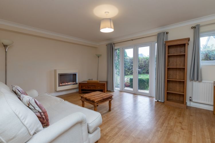 Property photo 2 of 9 269154