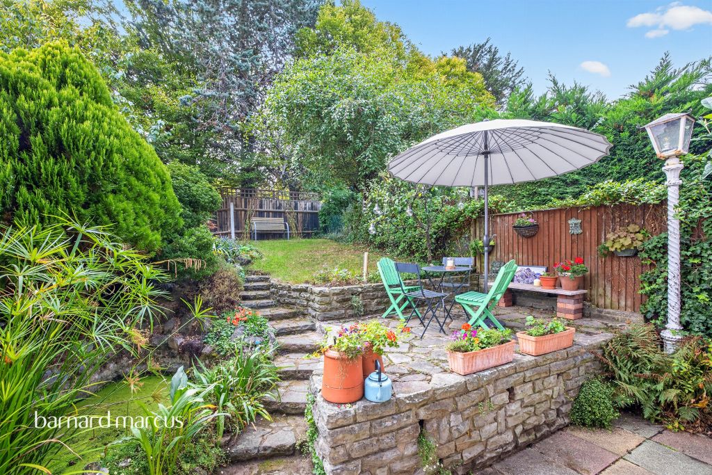 Property photo 3 of 16