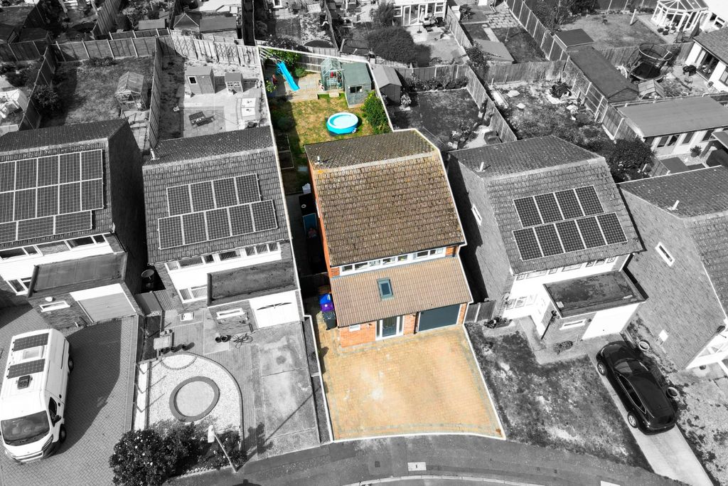Property photo 2 of 23 4497662