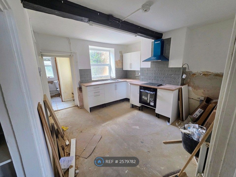 Property photo 2 of 4