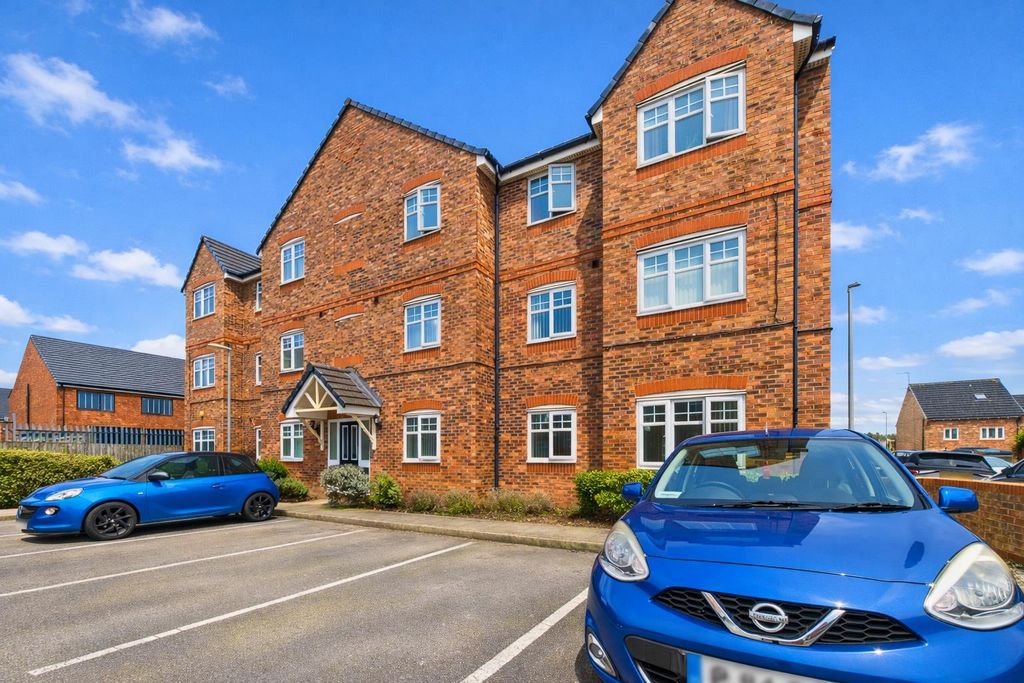 Property photo 1 of 24 d3674701-1787-4A1F-92E9-61d6E5Ed5B34.Png