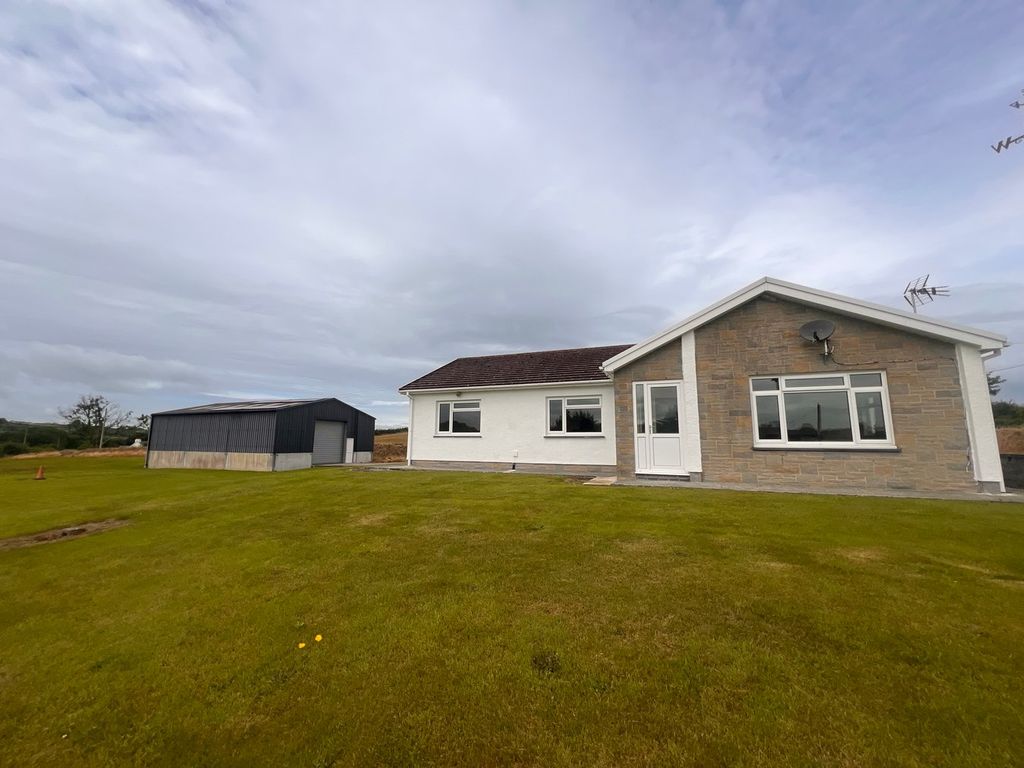 Property photo 1 of 37