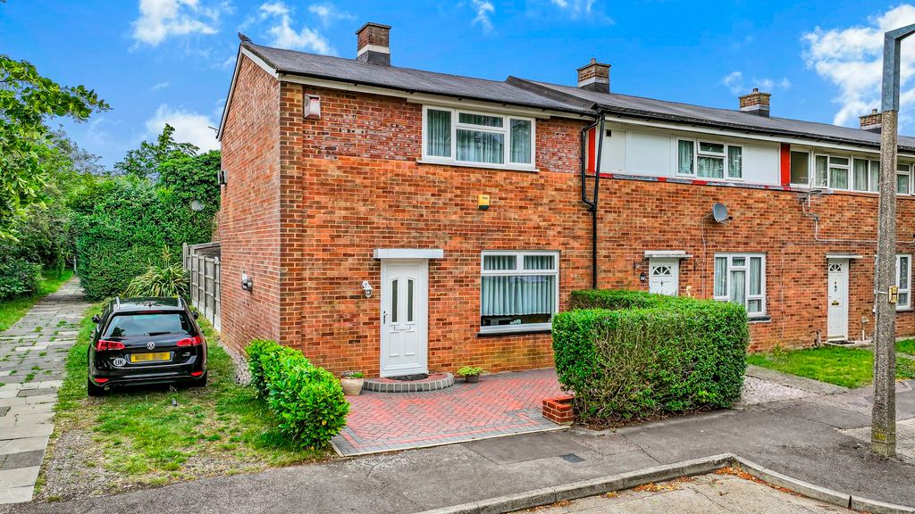 Property photo 1 of 26