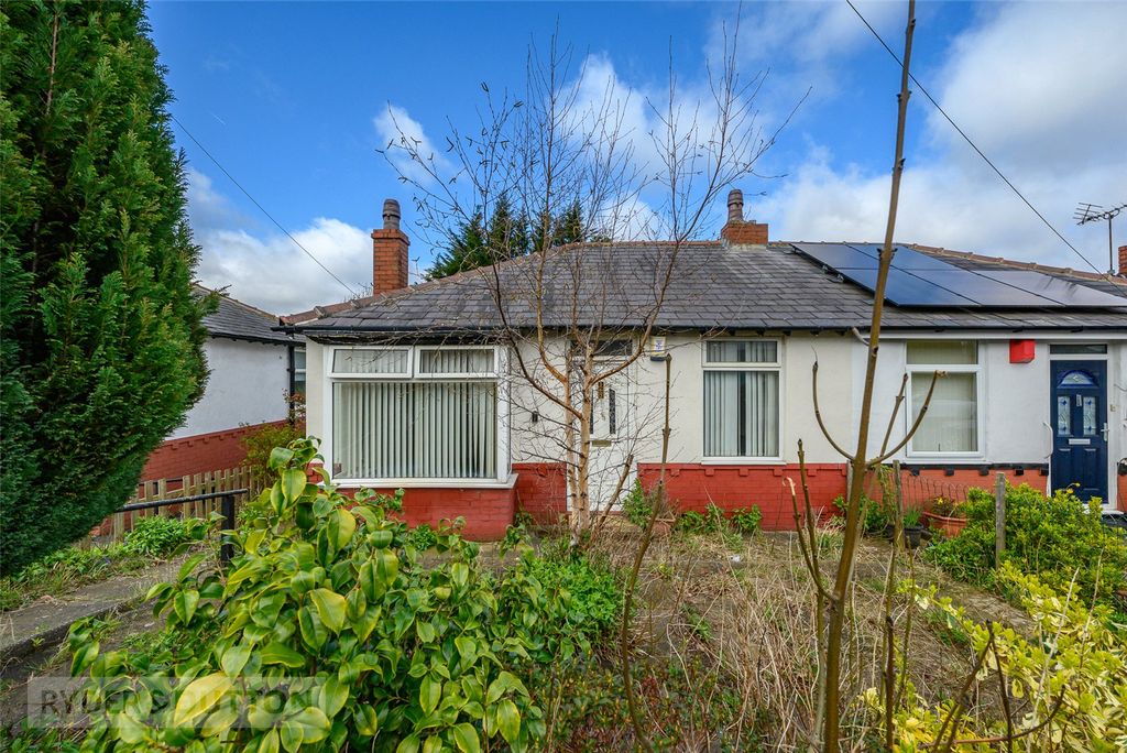 Property photo 1 of 18 Front